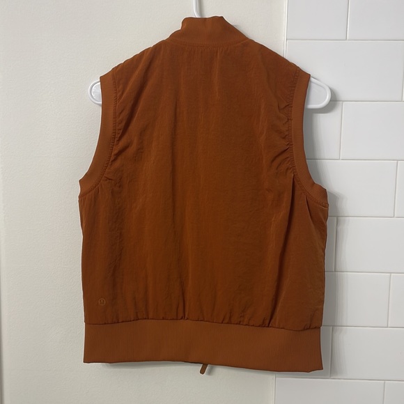 Lululemon Orange Non-Stop Bomber Vest - Picture 2 of 3